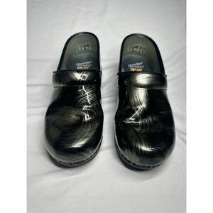 Dansko XP 2.0 Pewter‎ Brush Marbled Patent Clog Women's Size 38 Silver Black